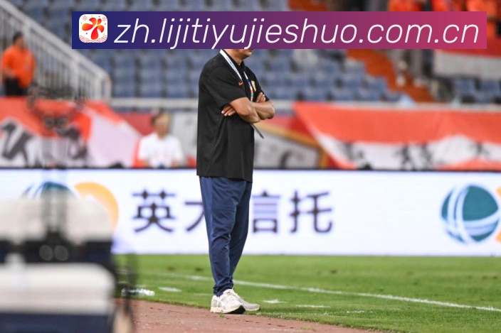 马刺力克开拓者四比一晋级文班十七分十四板六帽福克斯二十一分爆赛场复盘-深度解析 马刺力克开拓者四比一晋级文班十七分十四板六帽福克斯二十一分爆赛场复盘-深度解析